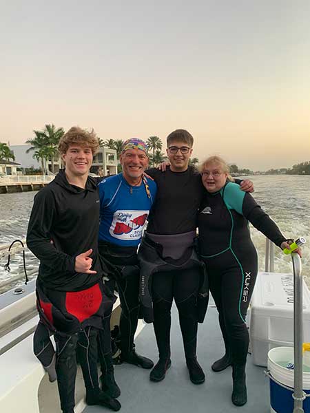 Advanced Open Water students finish their class